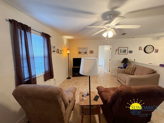 Photo - Charming 3-Bedroom Home located in between Hurlburt and Eglin AFB!