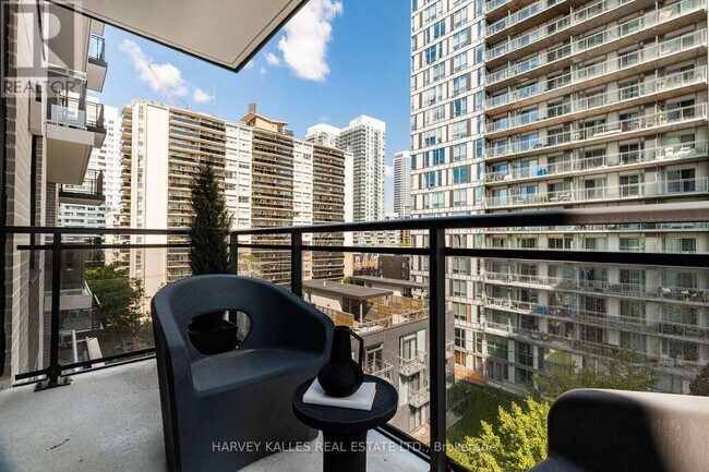 Photo - 71 Redpath Ave Unit 1302