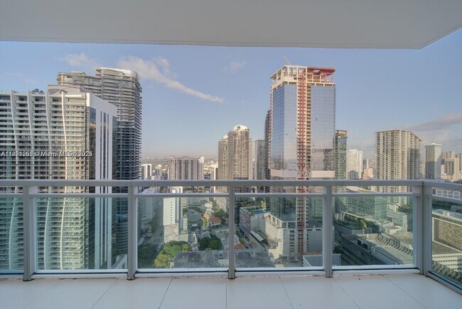 Photo - 951 Brickell Ave Unit 3905