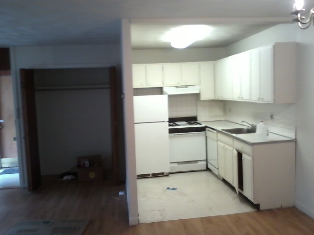 Building Photo - 2035 Commonwealth Ave Unit 4 Rental
