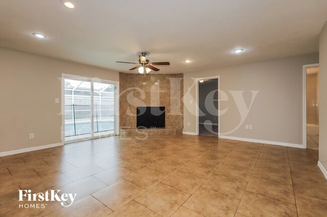 Photo - 3810 Treadway Dr