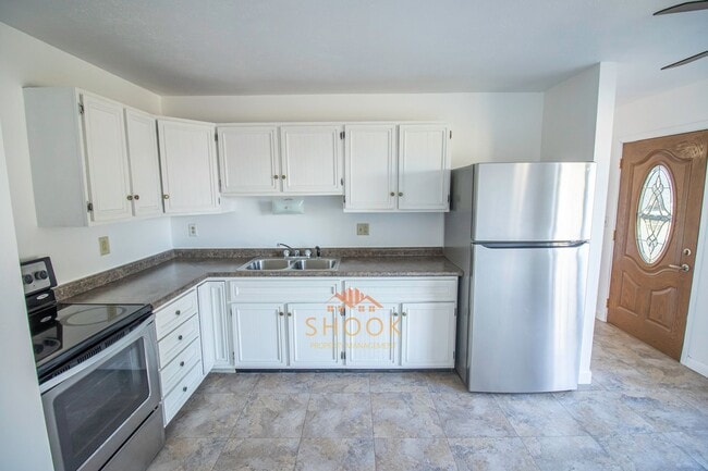 Photo - 3 BR HOME ON SOUTHSIDE