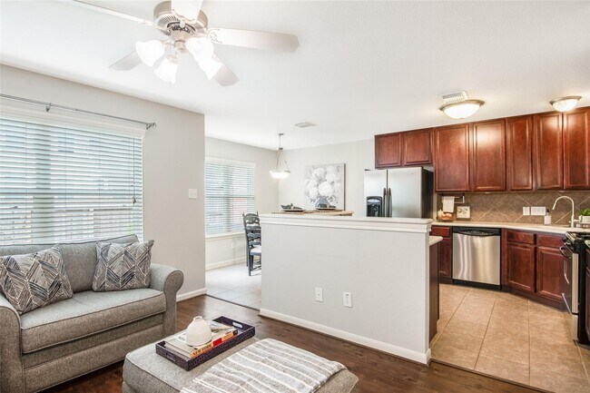 Photo - 1648 Grable Cove Ln