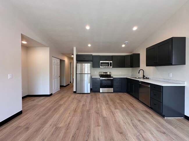 Photo - 1677-1679 Amy Street Unit 1677