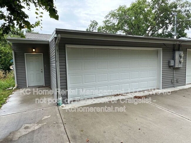 Photo - 1127 Sherman Ave