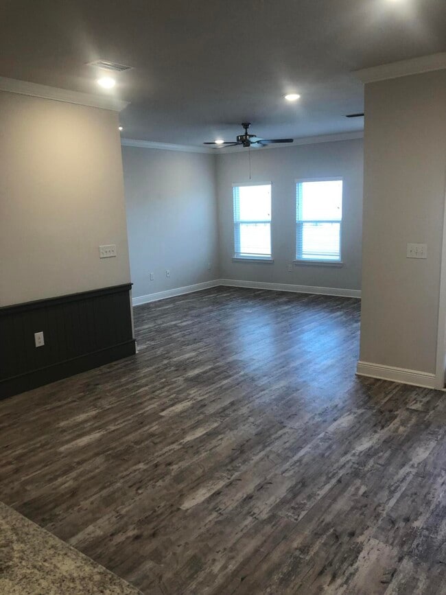 Photo - 158 Lightning Bug Ln