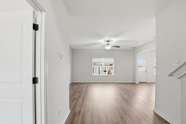 Photo - 2044 Mule Ridge Dr