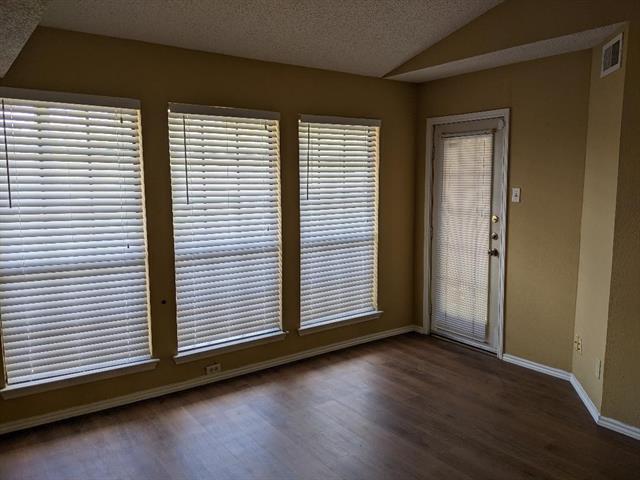 Photo - 3101 Townbluff Dr Unit 623