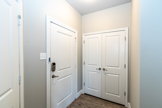 Building Photo - Cute Duplex in South Lubbock
