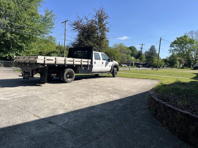 Photo - 8941 N Hickory Valley Rd