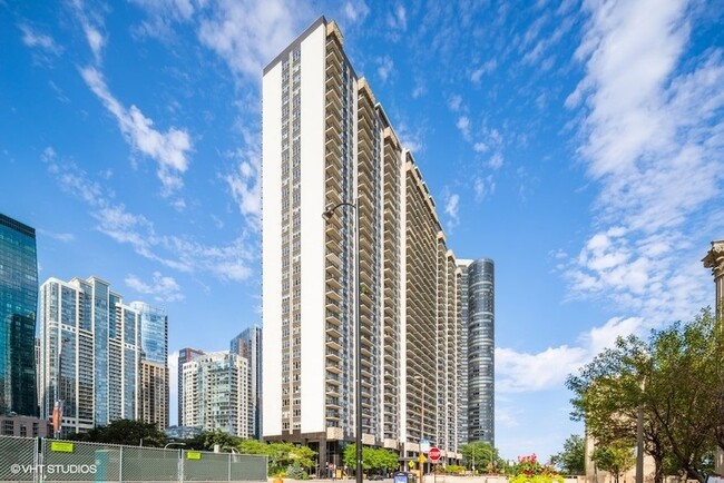 Building Photo - 400 E Randolph St Unit 3527 Rental