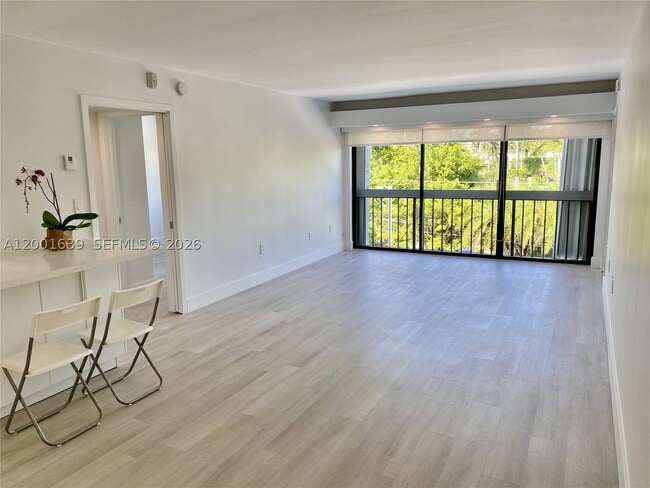 Photo - 255 Galen Dr Unit 3D