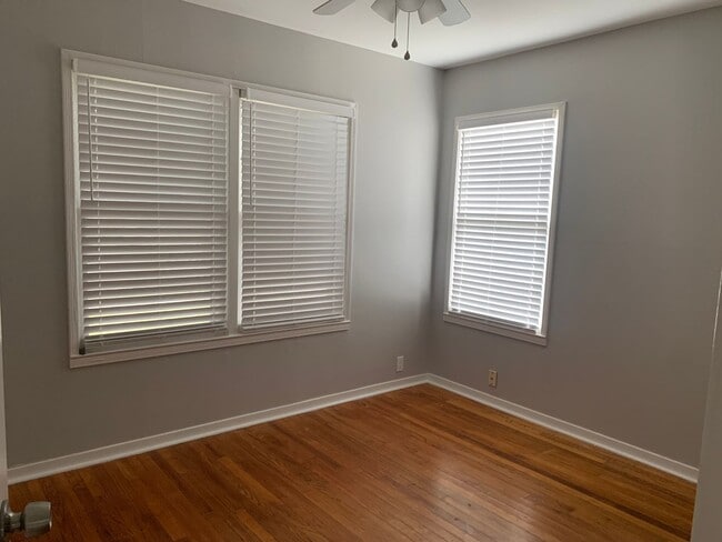 Photo - 726 Sheridan Dr