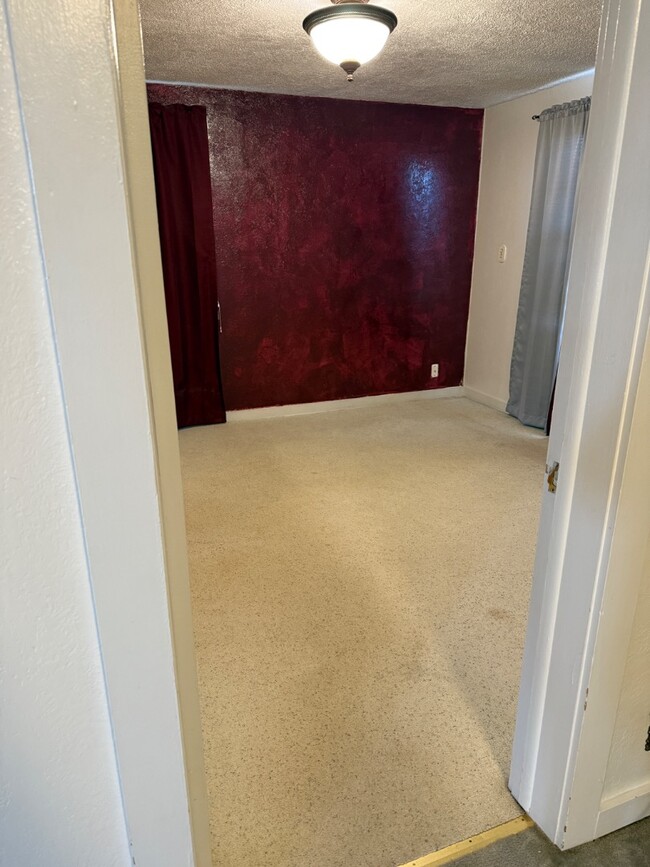 Photo - 711 W 11th Ave