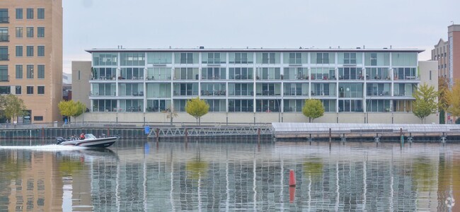 Building Photo - Live on the Fox River - Furnished Loft Con...