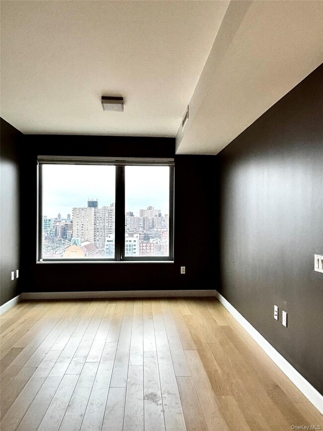 Photo - 138-35 39th Ave