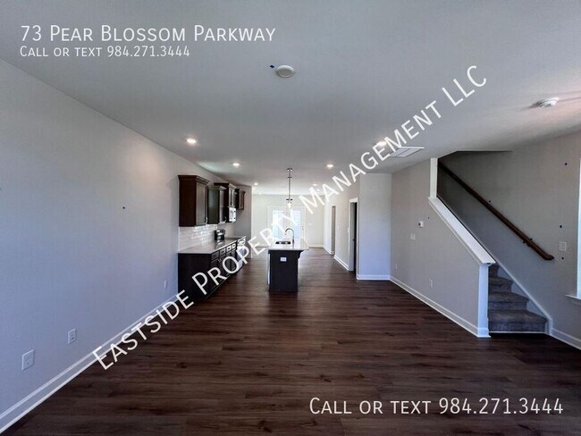 Photo - 73 Pear Blossom Pkwy