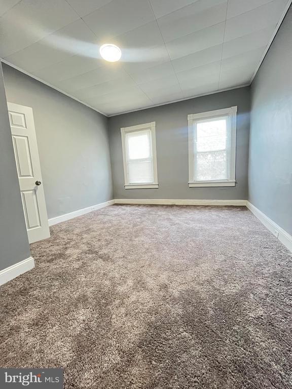 Photo - 639 N Kenwood Ave