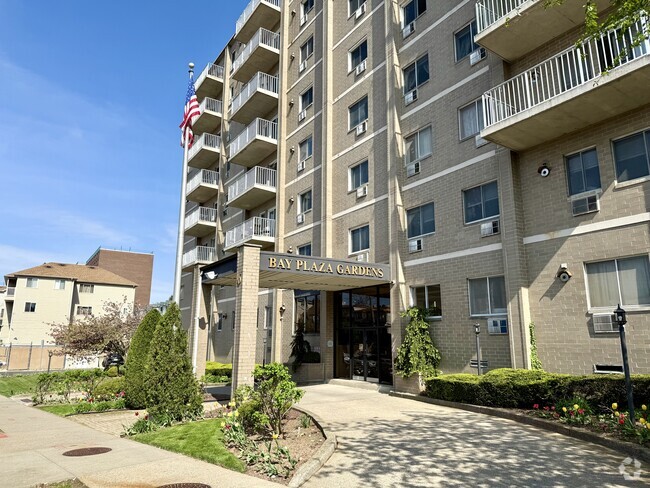 Building Photo - 6 New Ln Unit 7A Rental