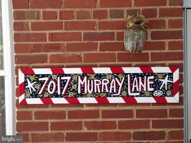 Building Photo - 7017 Murray Ln