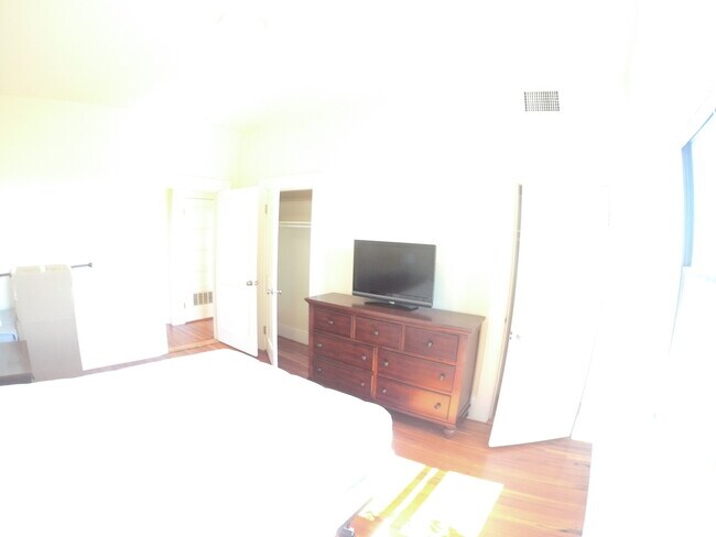 Photo - 1583 Beacon St Unit 43