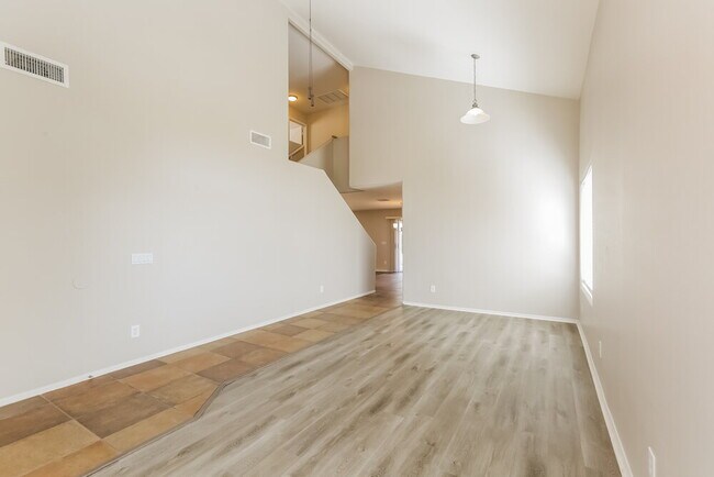 Photo - 2018 W Alta Vista Rd