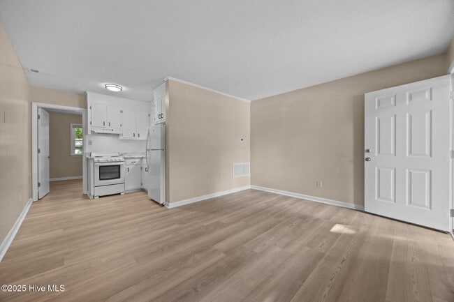Photo - 1190 Gould Rd Unit 3