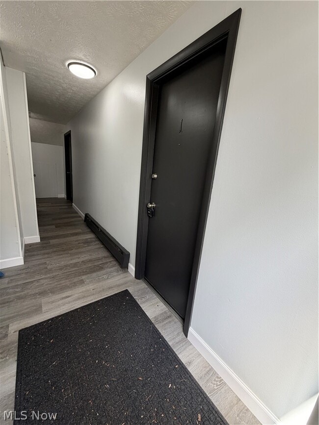 Photo - 21 Wayne St SE Unidad 1