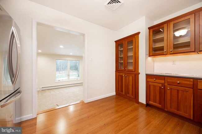 Photo - 5816 Upper Ridge Rd