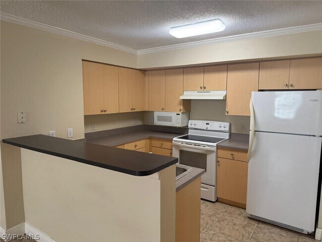 8735 River Homes Lane Unidad 6104
