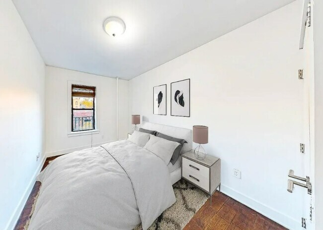 Photo - 44th Street Unit 9