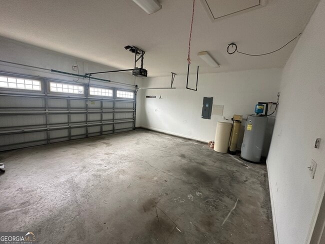 Photo - 101 Waters Edge Dr