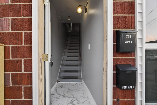 Photo - 708 15th St Unit 2