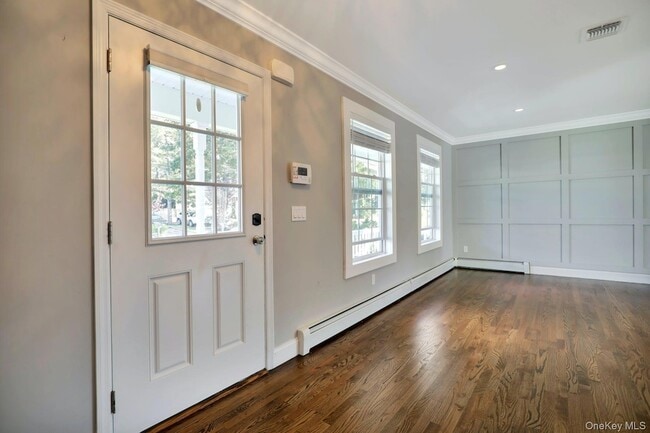32 Delamere St