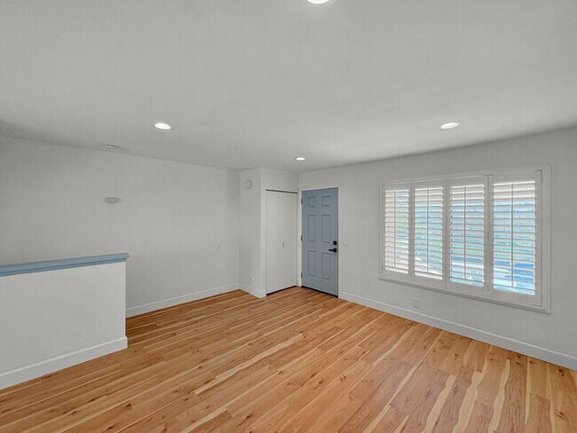 Photo - 8320 Via Sonoma Unit #83