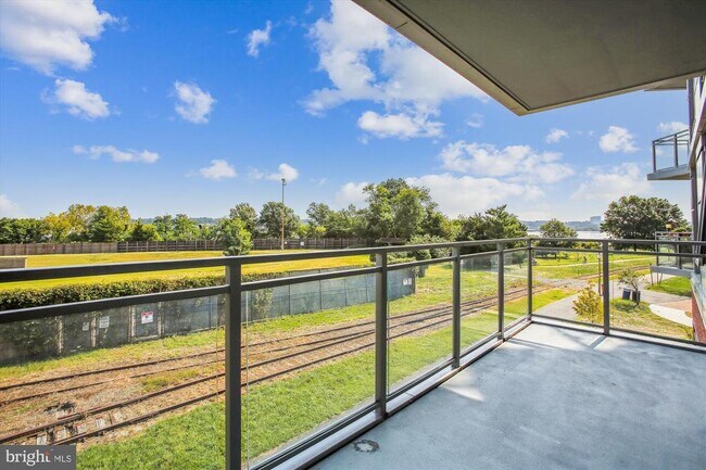 Photo - 1201 N Royal St Unidad 205