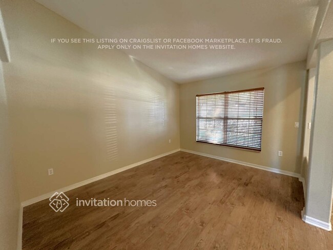 Photo - 1403 Bent Oaks Blvd House