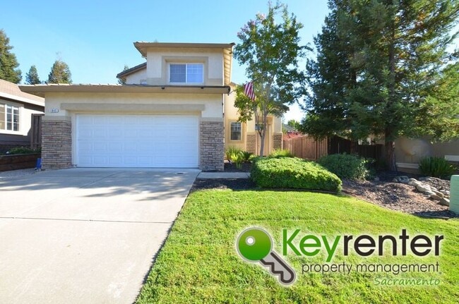 Photo - 1845 Ardfern Way