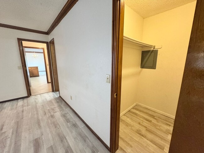 Photo - 3 Bed 2 bath!