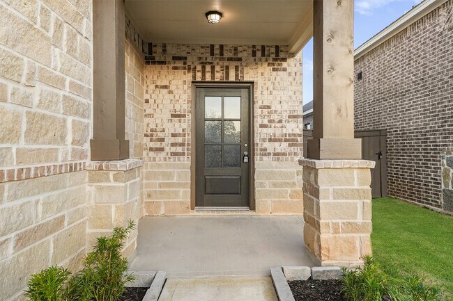 Photo - 19111 Hazel Firs Ln