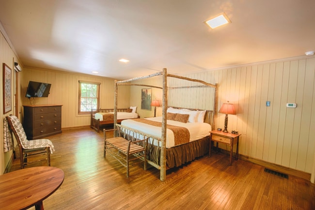 Building Photo - 14981 Tapoco Rd