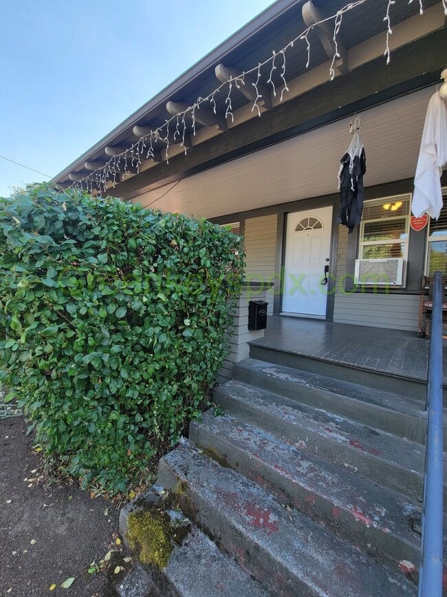 Photo - Amazing 1-Bedroom Unit in a Side-by-Side D...