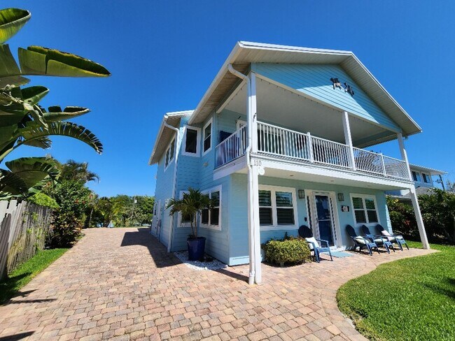 Photo - Beautiful 3 Bedroom 3 Bath Beachside Home
