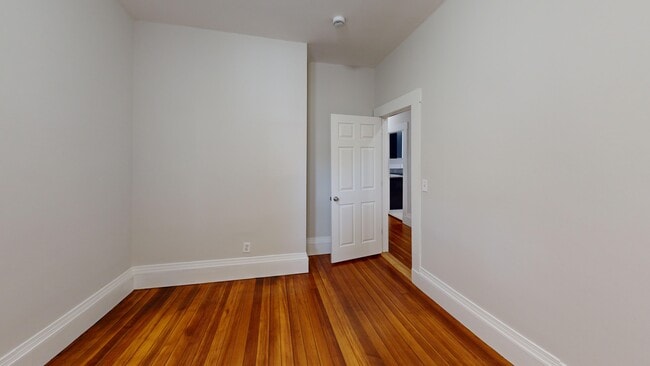 Photo - 3147 Washington St Unidad #1