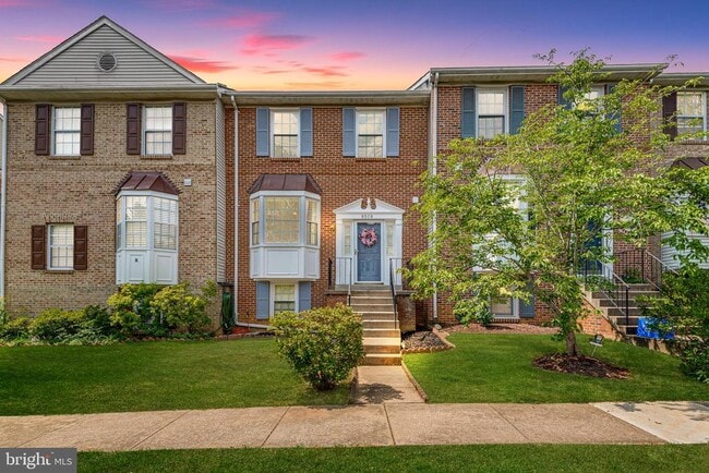 Photo - 8508 Blue Bird Woods Ct Townhome