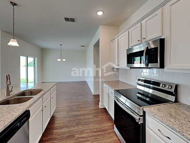 Photo - 1091 Summer Stone Loop