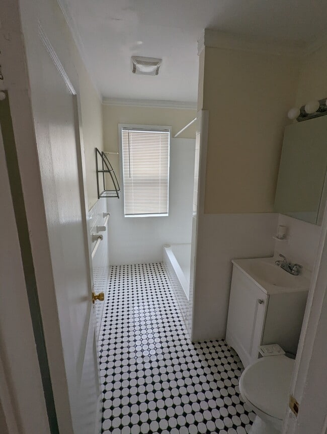 15 Egerton Rd