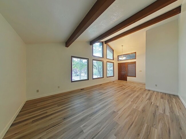Photo - Recently Updated 3 Bedroom House ~ North C...