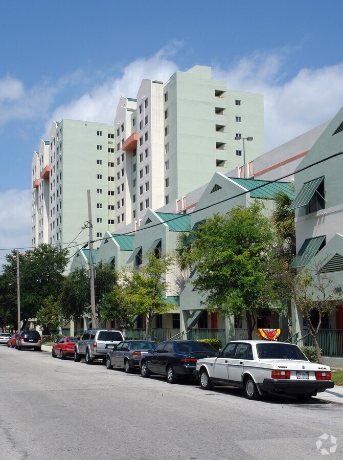 Photo - Miami River Park Apartments