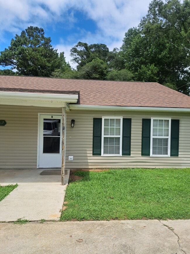 Building Photo - 67 Atlanta Ave Unit 67 atlanta ave B